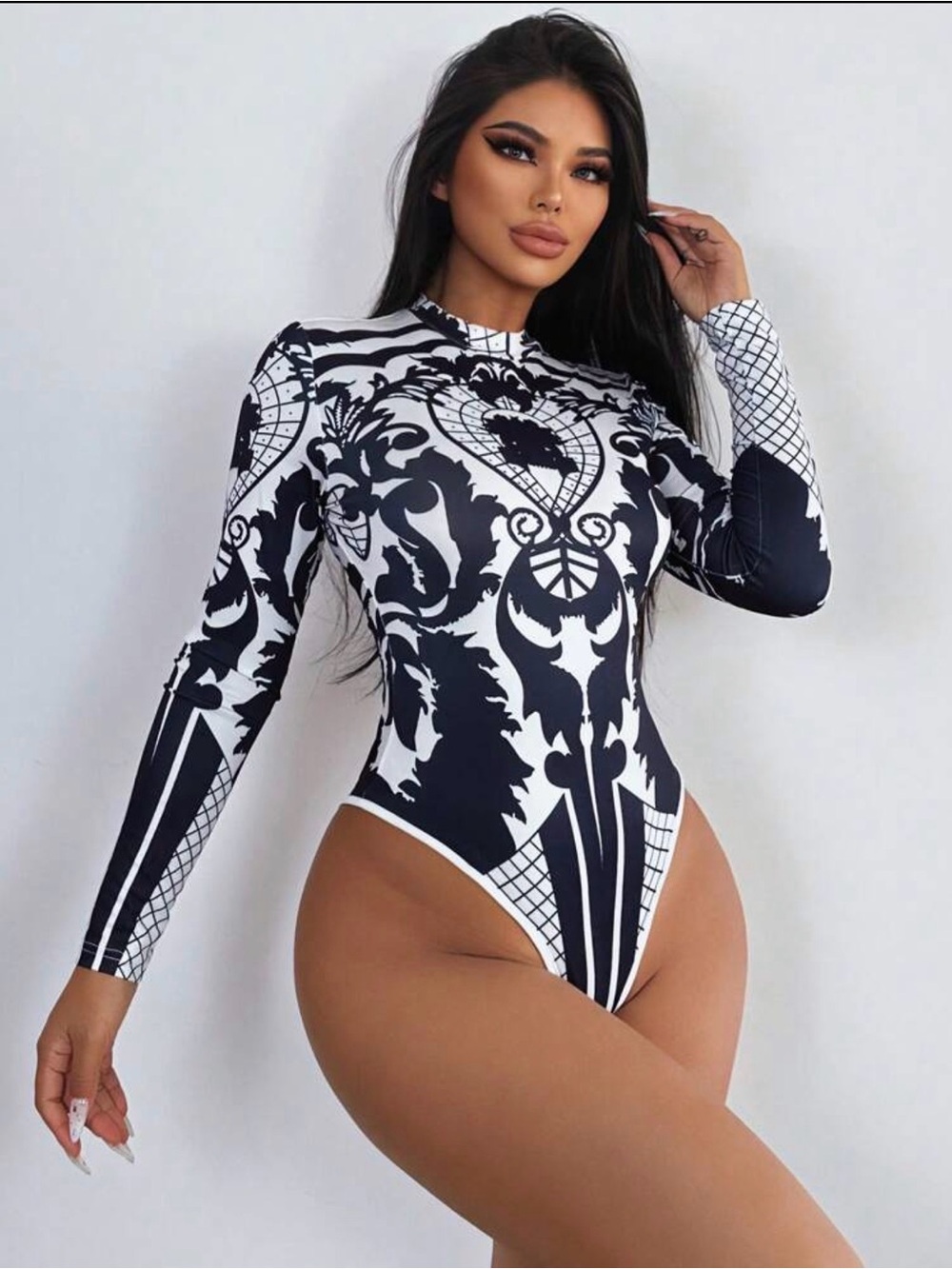 Black & White Long-Sleeve Printed Bodysuit - Picture 6 of 6